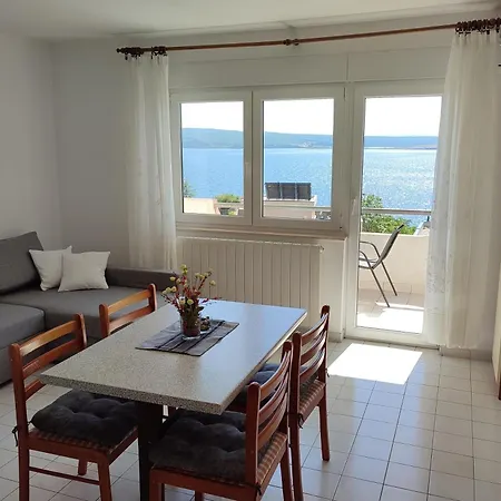 Sea View Neti - Happy