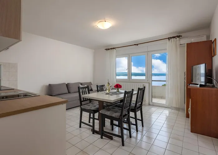 Sea View Neti - Happy *